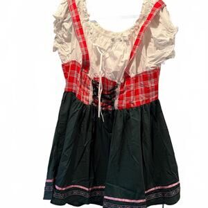 Women's Oktoberfest Costume